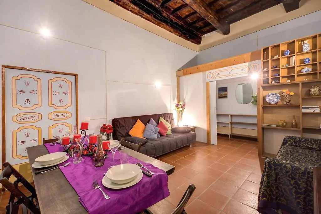 Casa Savelli-1